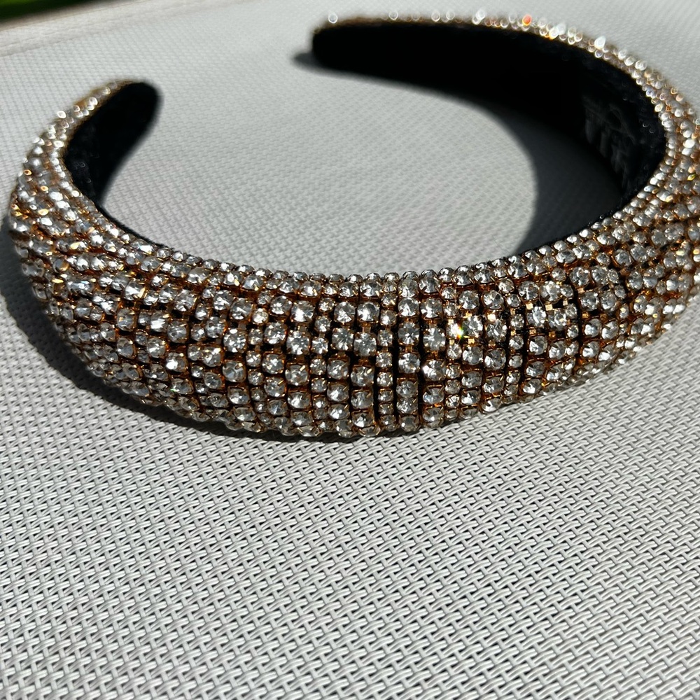 Verty Crystal-Embellished Gold Rhinestone Headband - Picture 5 of 6